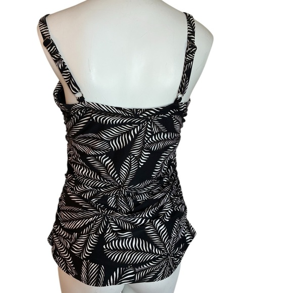 CoCo Reef Black Botanical Print Tankini with Built in Underwire Bra - Picture 5 of 14